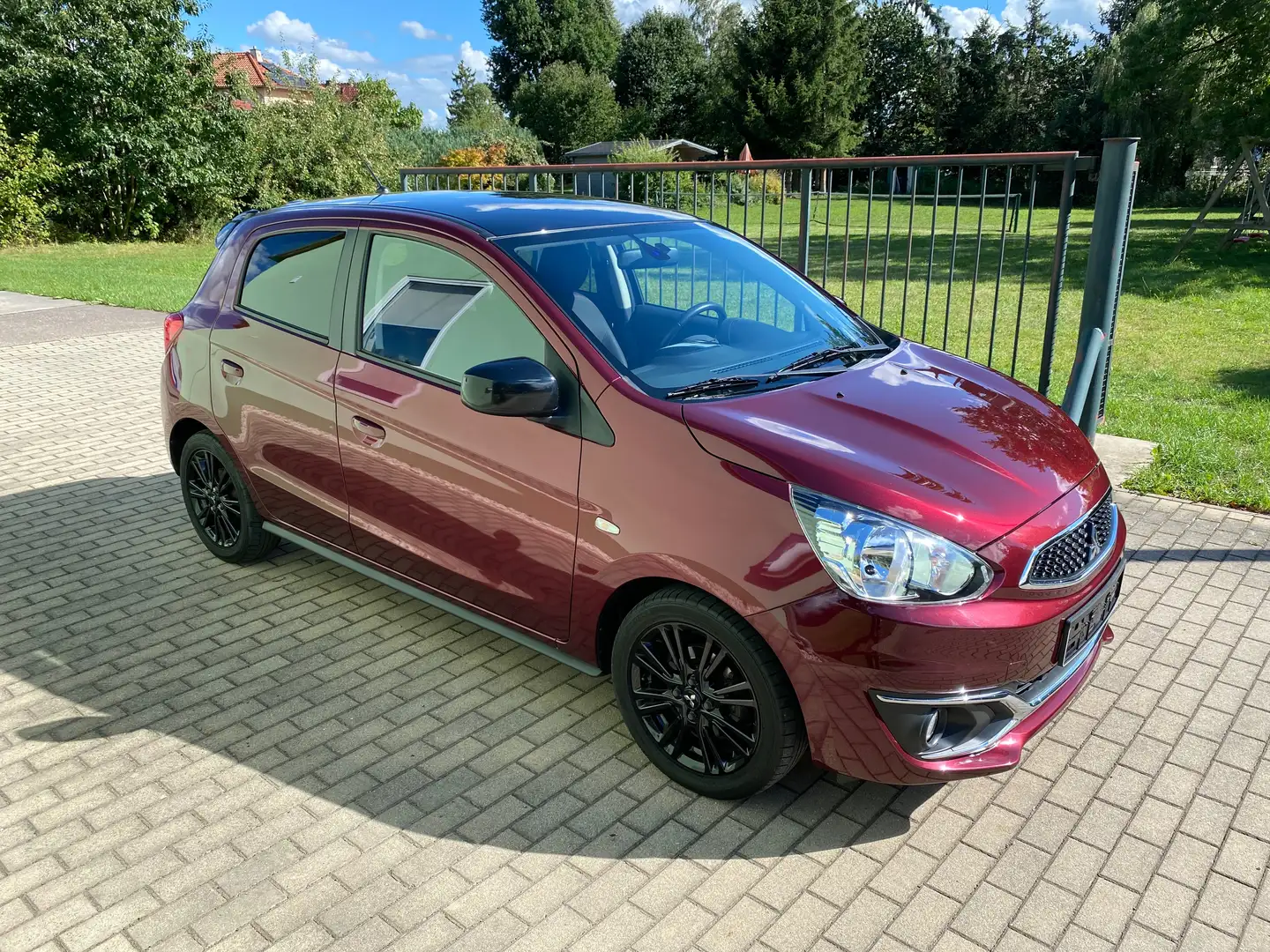 Mitsubishi Space Star Diamant Edition+*Automatik*Nur 42Tkm*1.Hand*Navi* Rot - 1