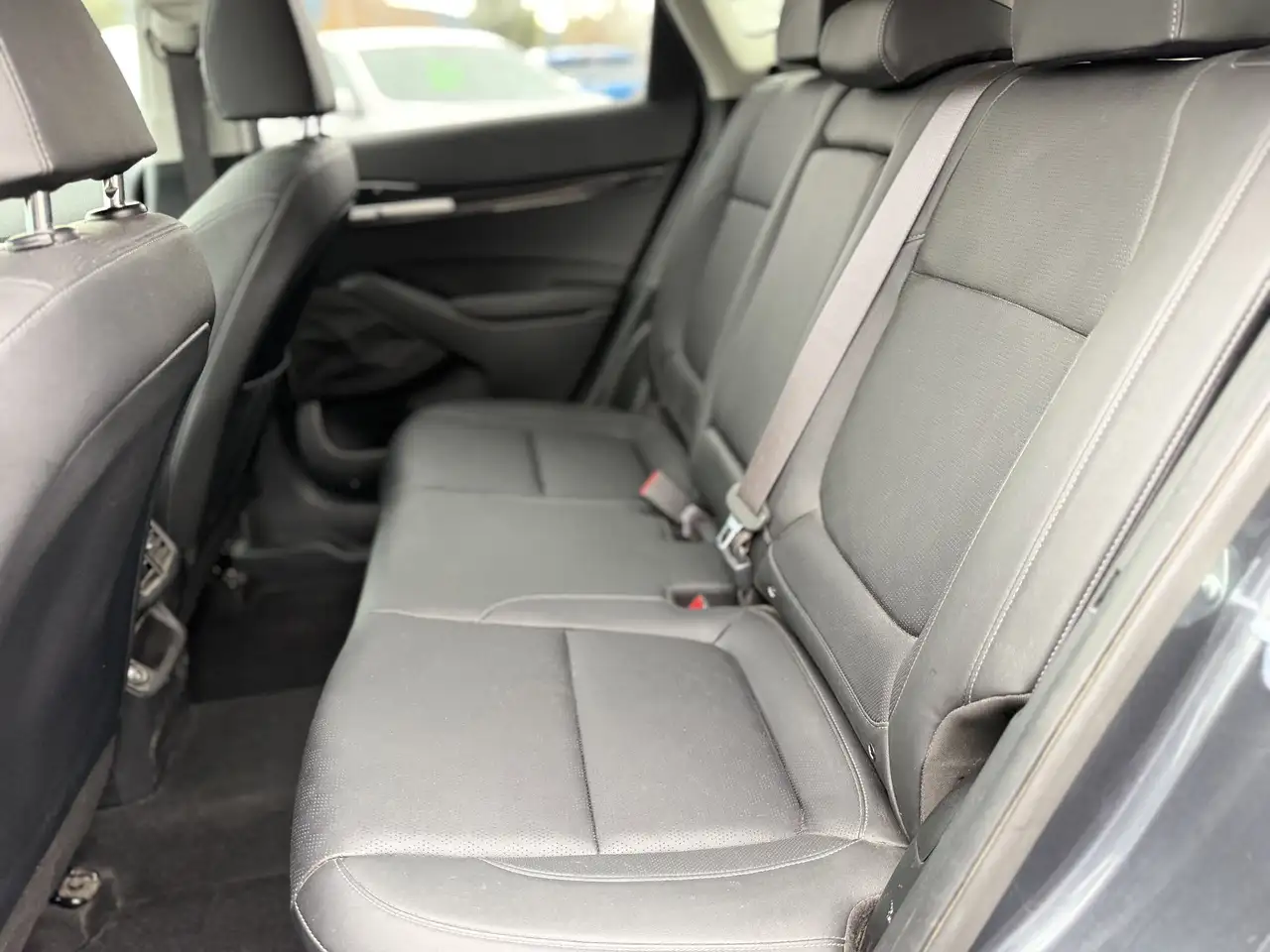 Kia Seltos снимка Kia Seltos