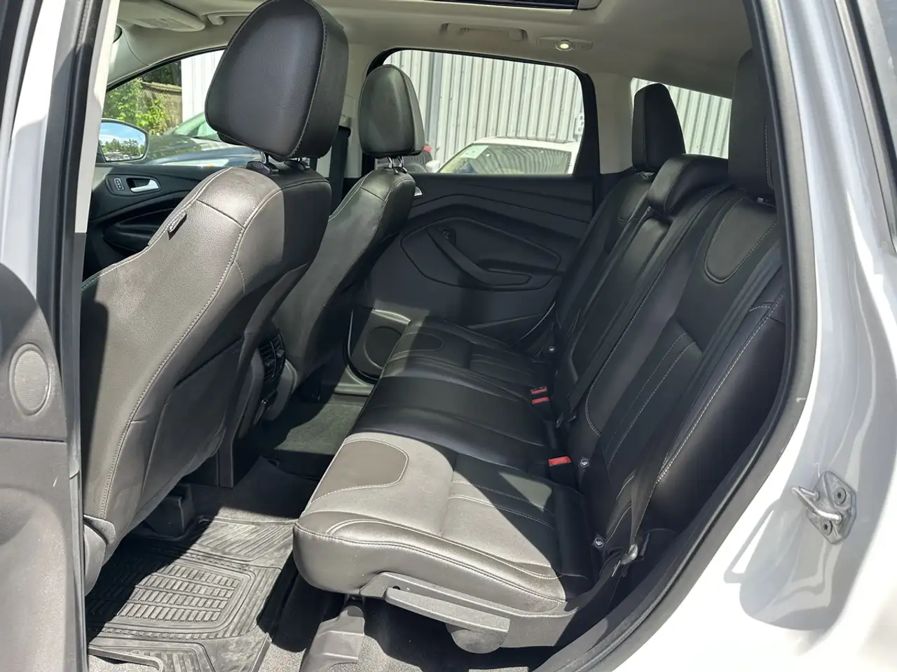 Ford Escape снимка Ford Escape