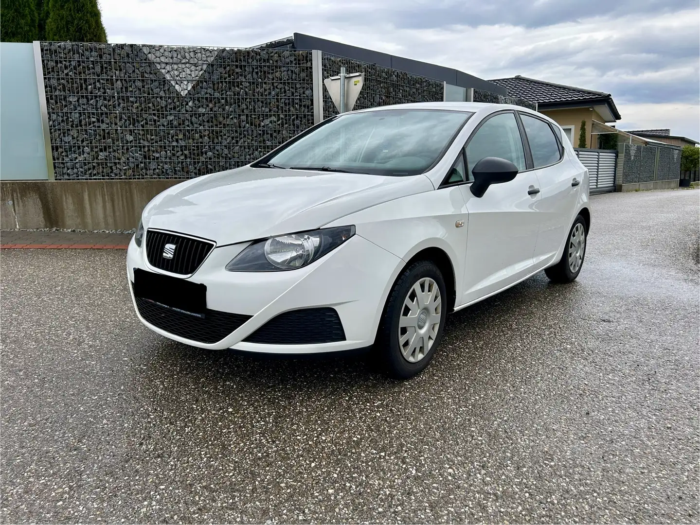 SEAT Ibiza 1.2 12V Reference - 1