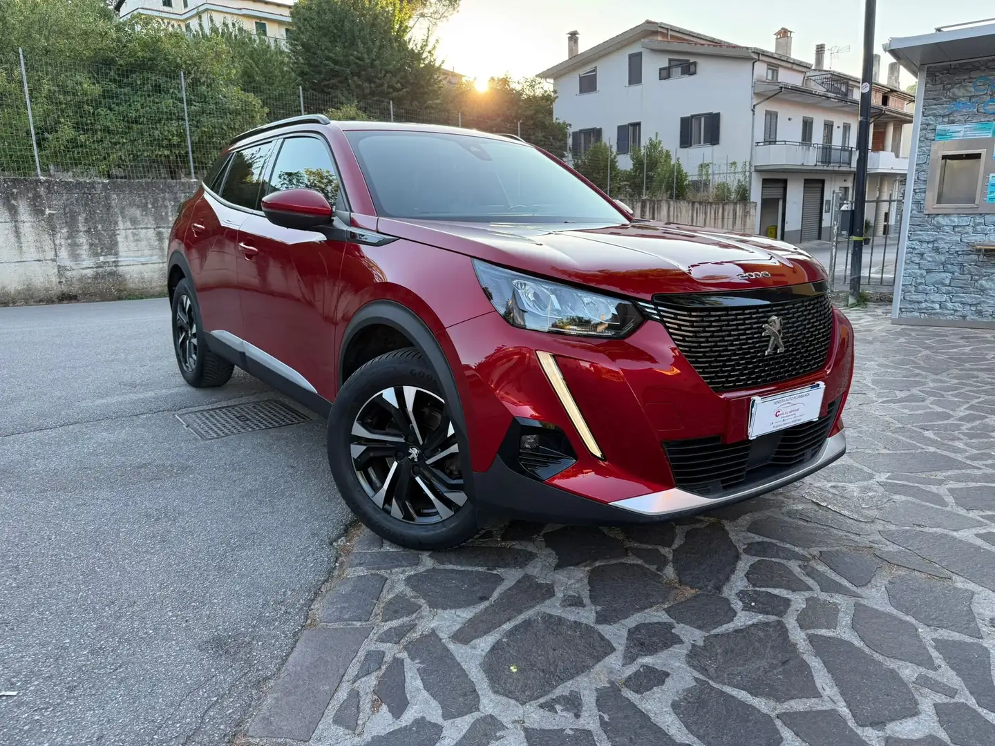 Peugeot 2008 2008 1.5 bluehdi Allure Pack s Rosso - 1