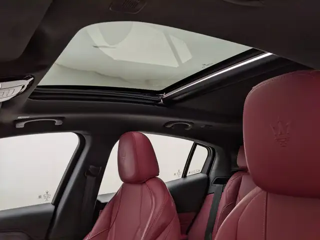 Maserati Grecale view 12