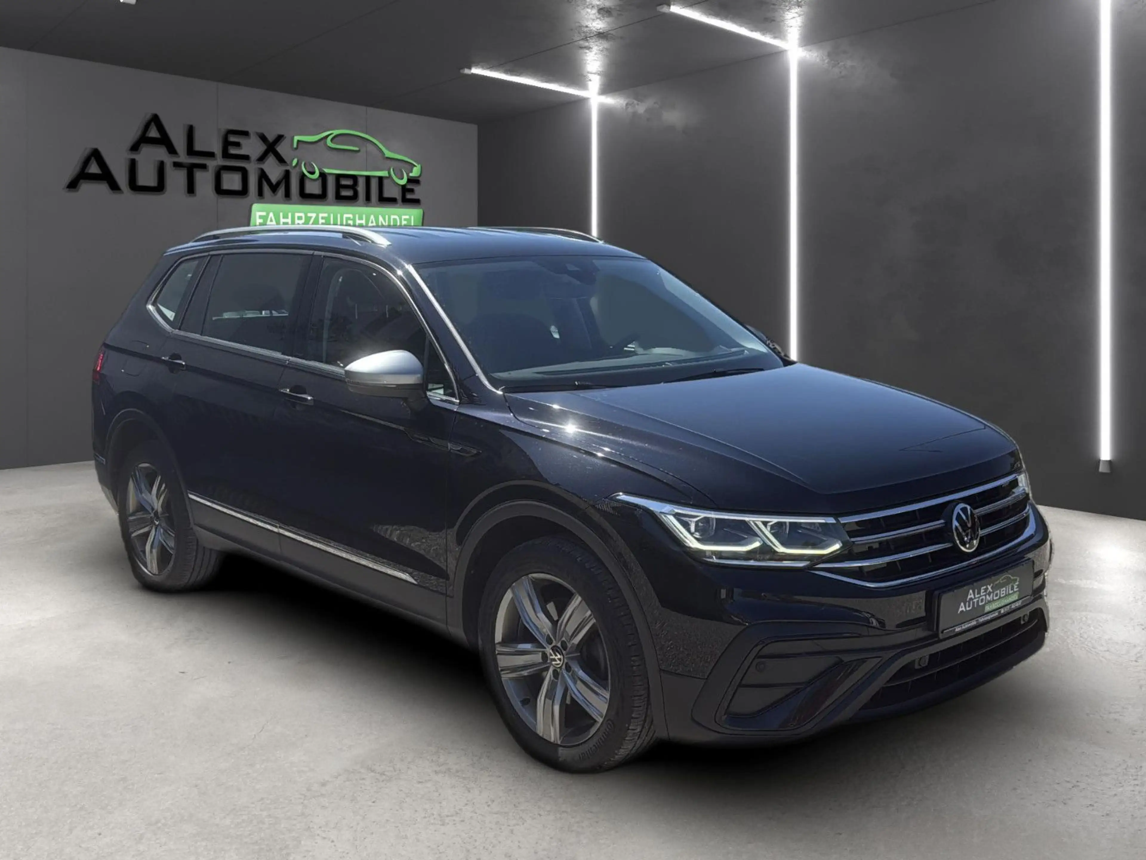 Volkswagen Tiguan Allspace Life 4Motion*LED*Navi* — photo 5