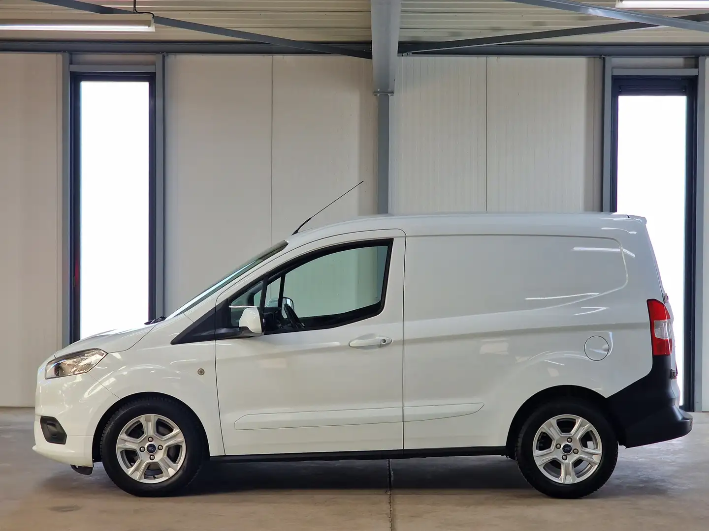 Ford Transit Courier 1.5 TDCI Limited Duratorq S&S | Apple Carplay/Andr Wit - 2
