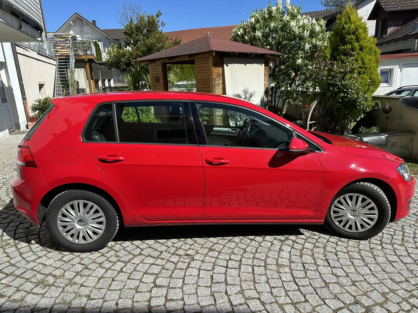 Volkswagen Golf Trendline 1,6 BMT TDI DPF 4Motion - 1
