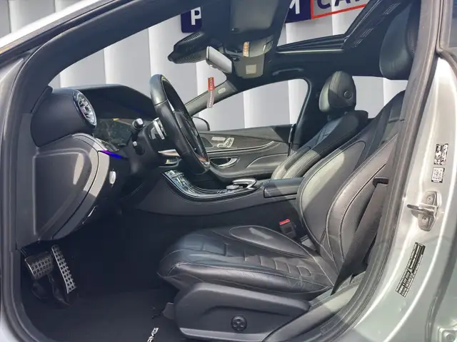 Mercedes-Benz CLS view 10