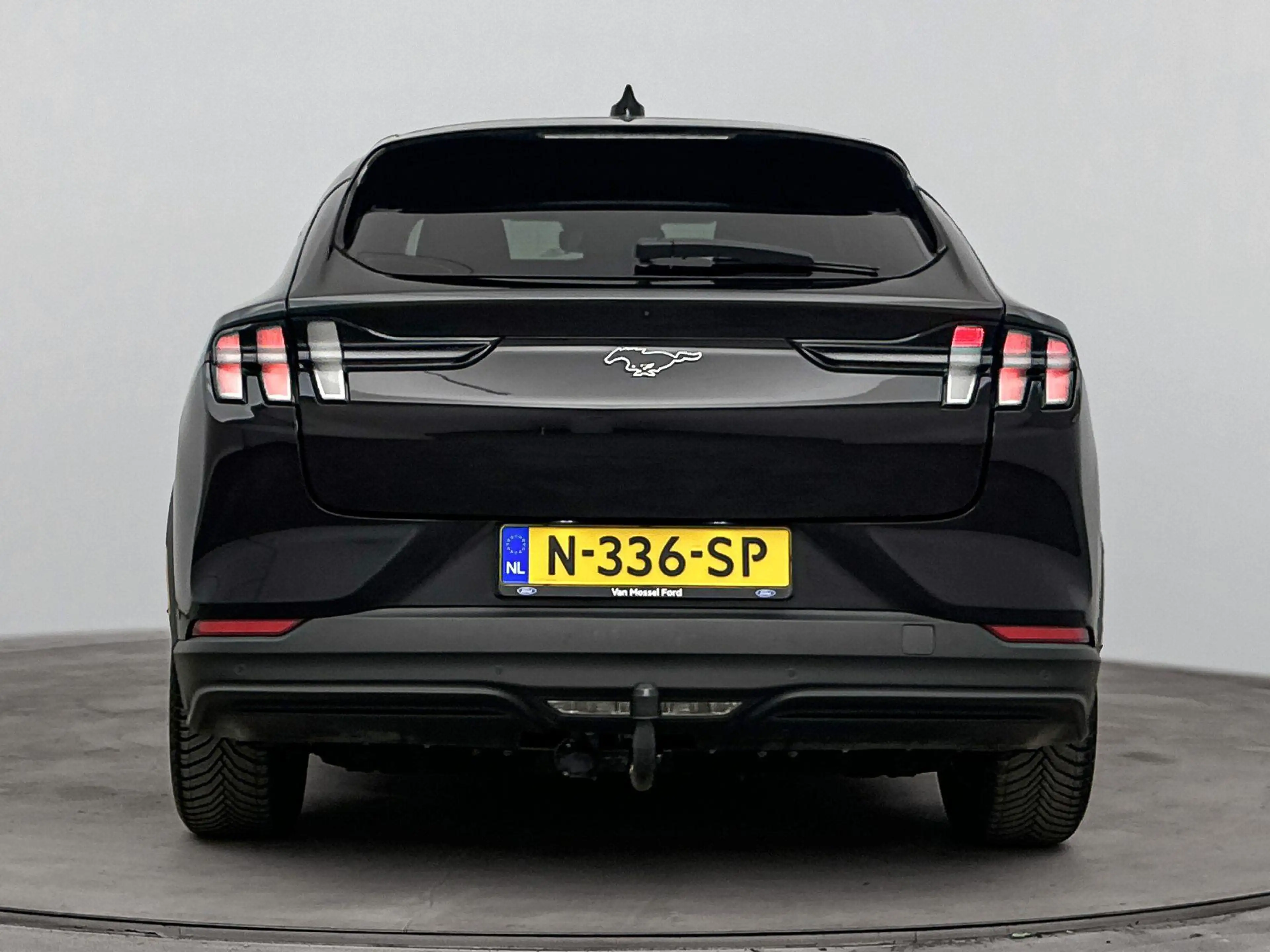 Ford Mustang Mach-E RWD 75 kWh 259PK Trekhaak | HANDSFREE ACHTERKLEP | — photo 3