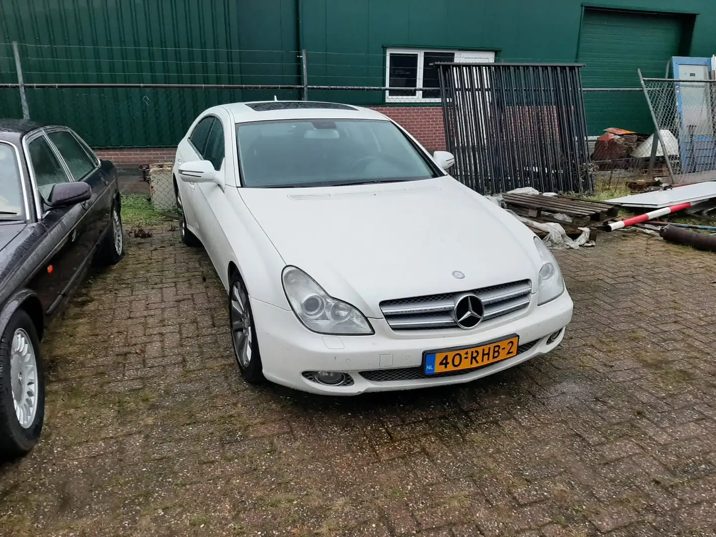 Mercedes-Benz CLS 300 White - 1