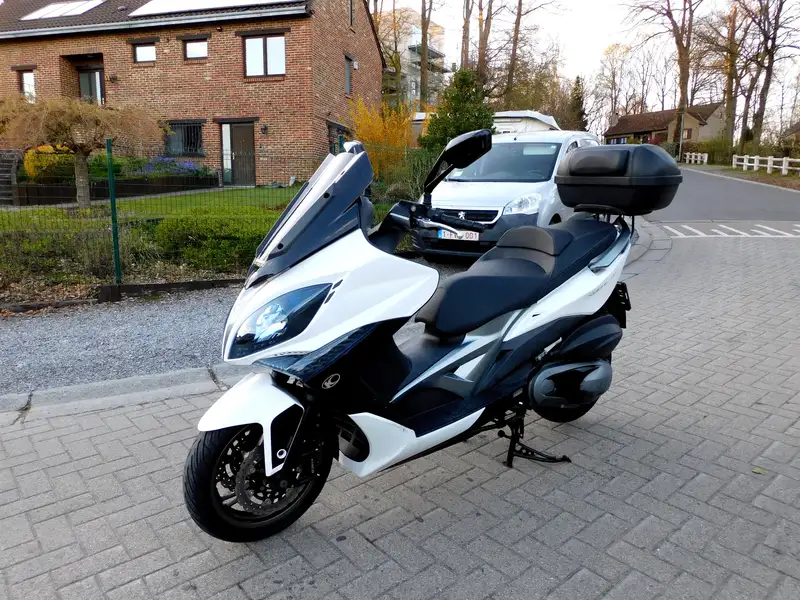Kymco Xciting 400i - foto 8