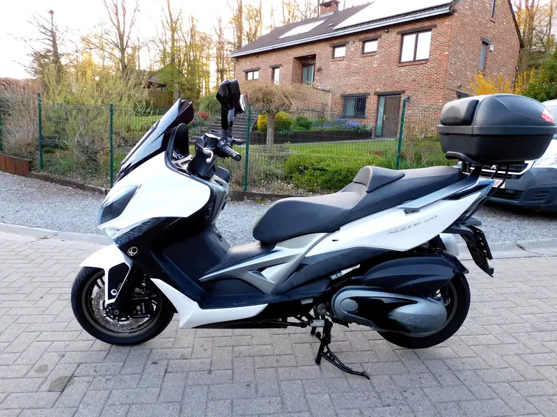 Kymco Xciting 400i - foto 7
