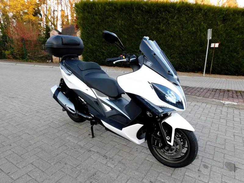 Kymco Xciting 400i - foto 2