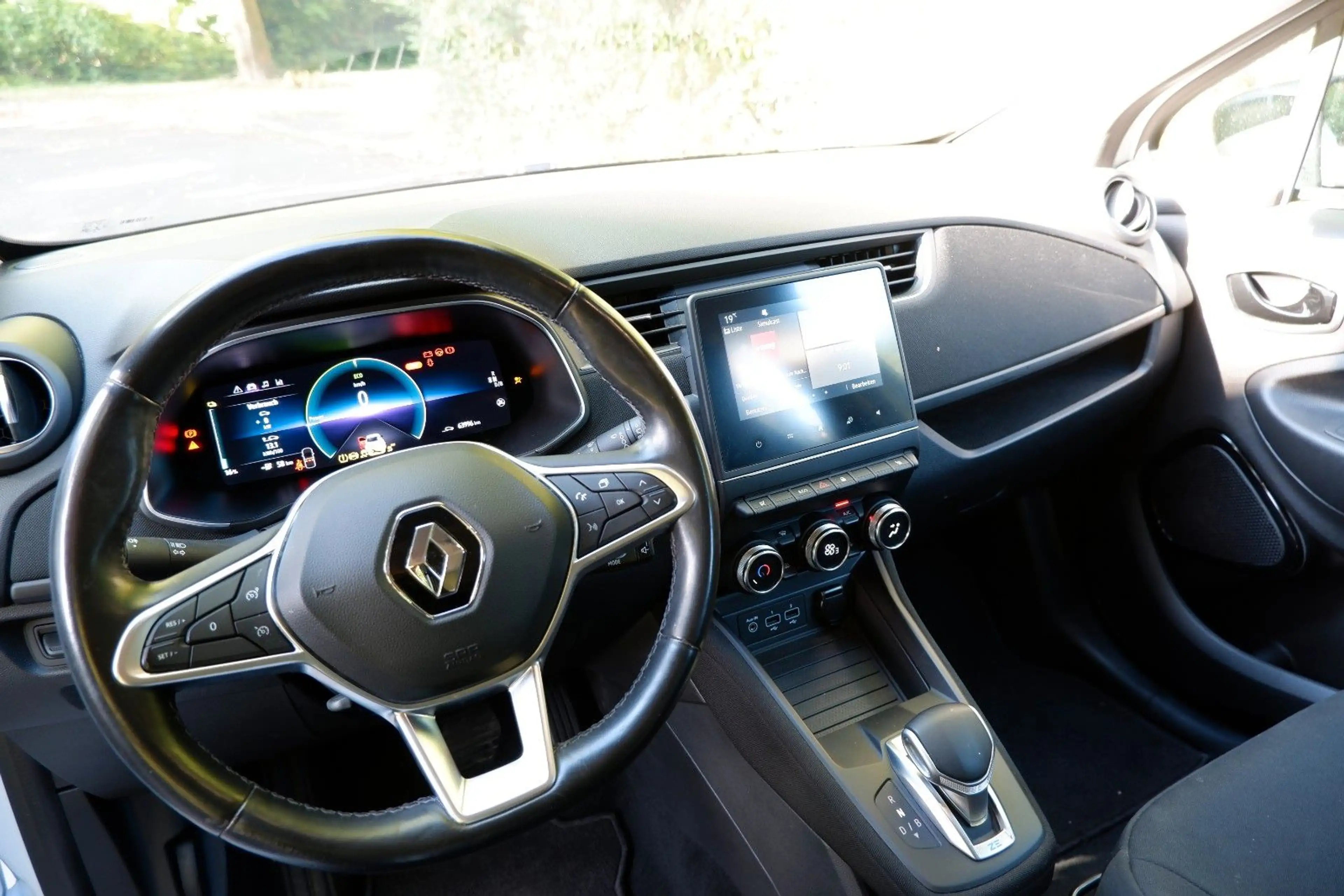 Renault ZOE Zoe Life inklusive Batterie 52kWh — photo 10
