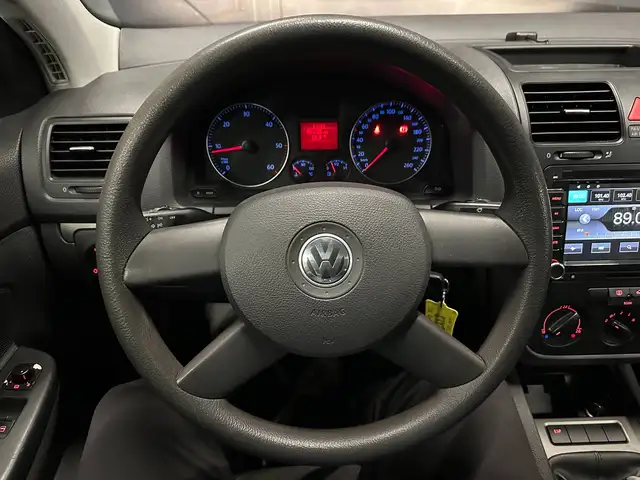 Volkswagen Golf view 15