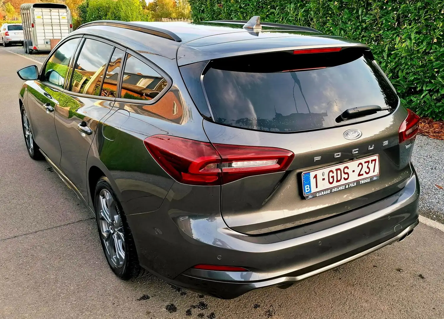 Ford Focus Focus Clipper 1.0 EcoBoost MHEV ST-Line Gris - 2