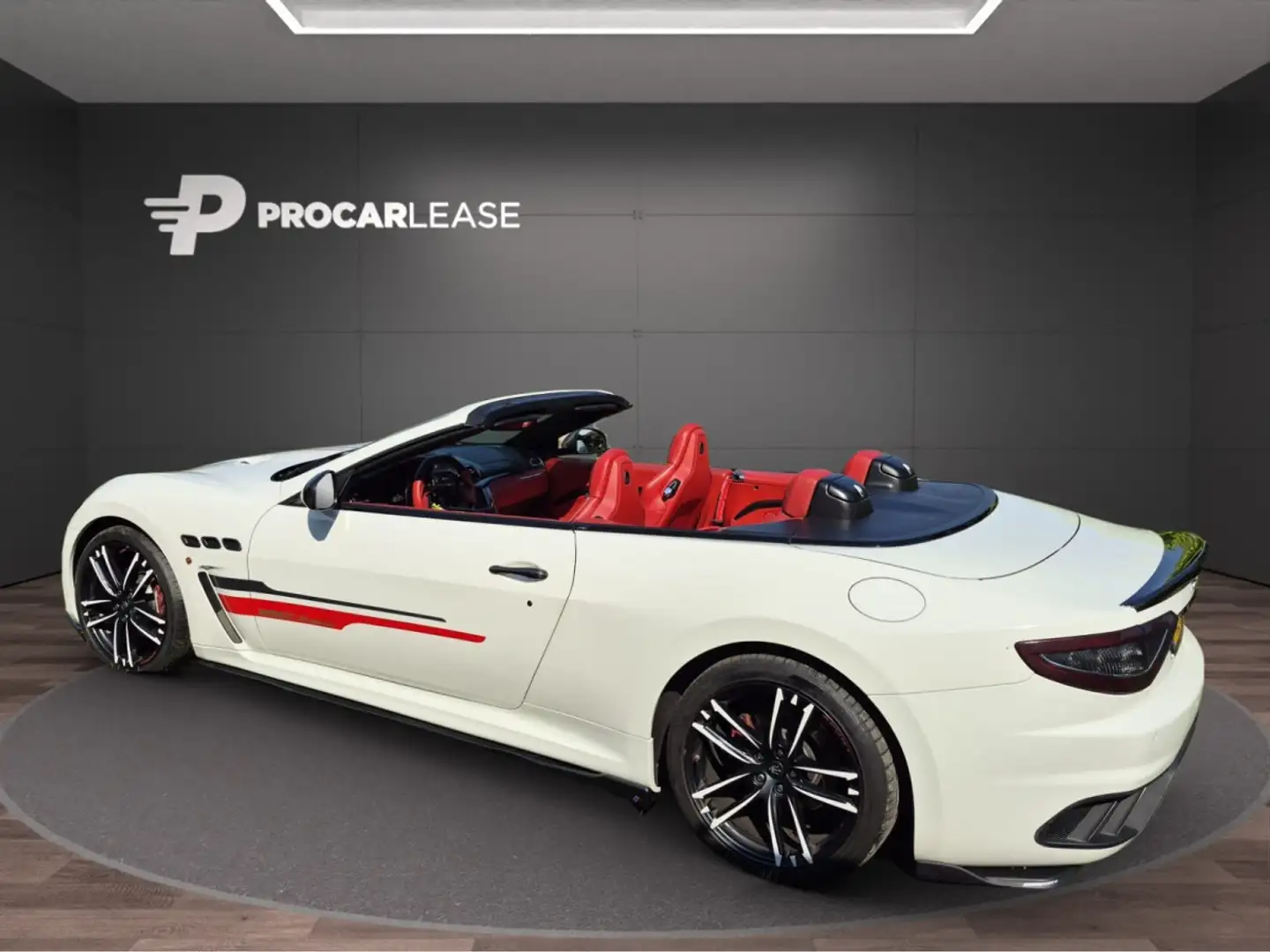 Maserati GranTurismo MC Cabriolet 4.7 /CARBON/20/ Wit - 2