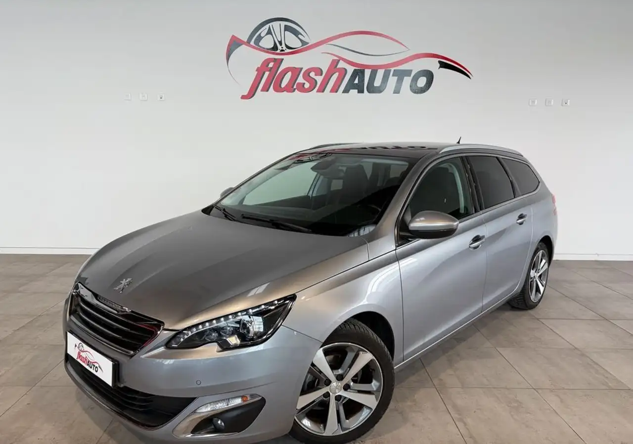 Peugeot 308 II e-THP 130cv ALLURE-2017