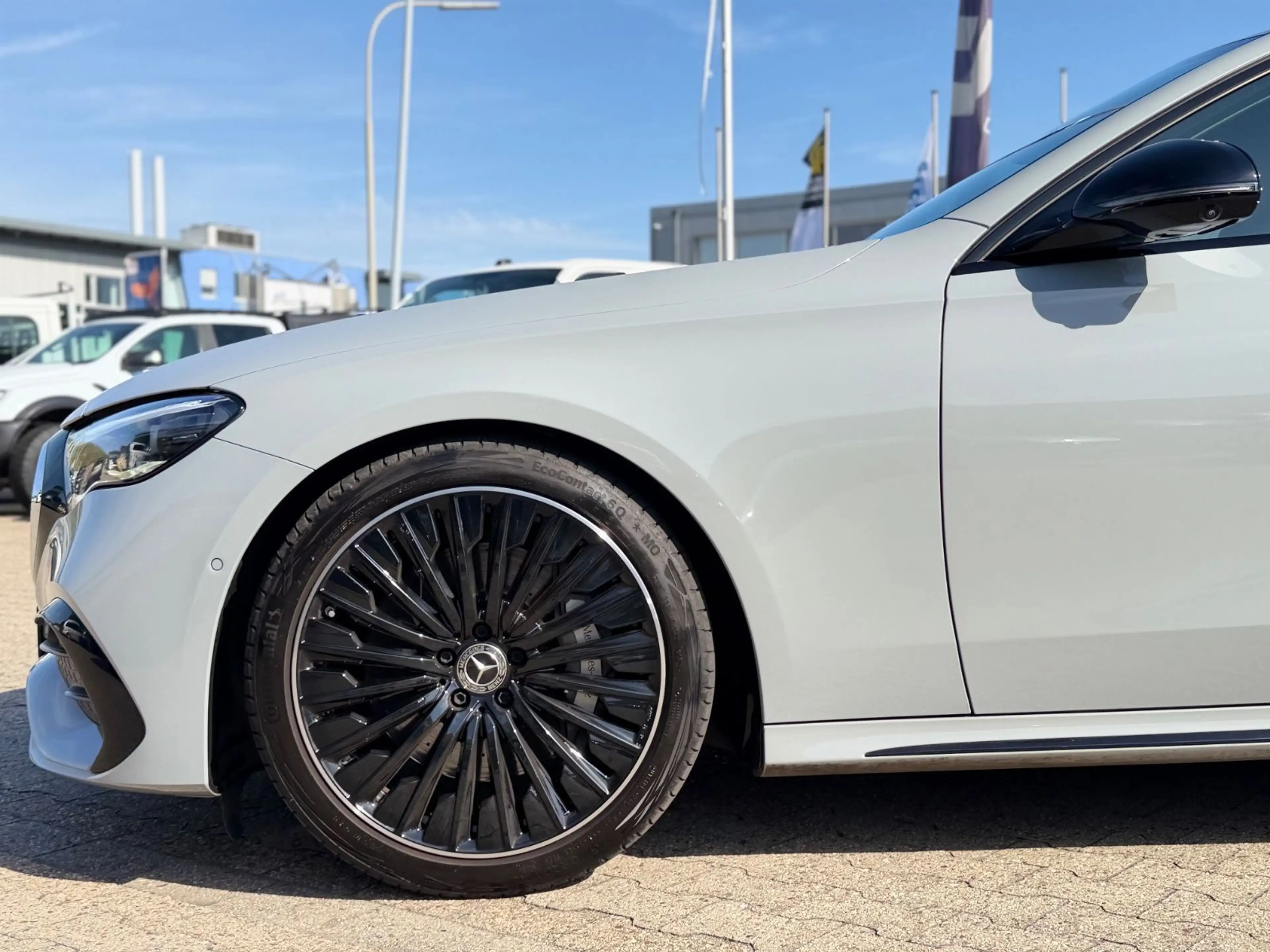 Mercedes-Benz E 450 d 4Matic AMG Line Premium Night Paket — photo 9