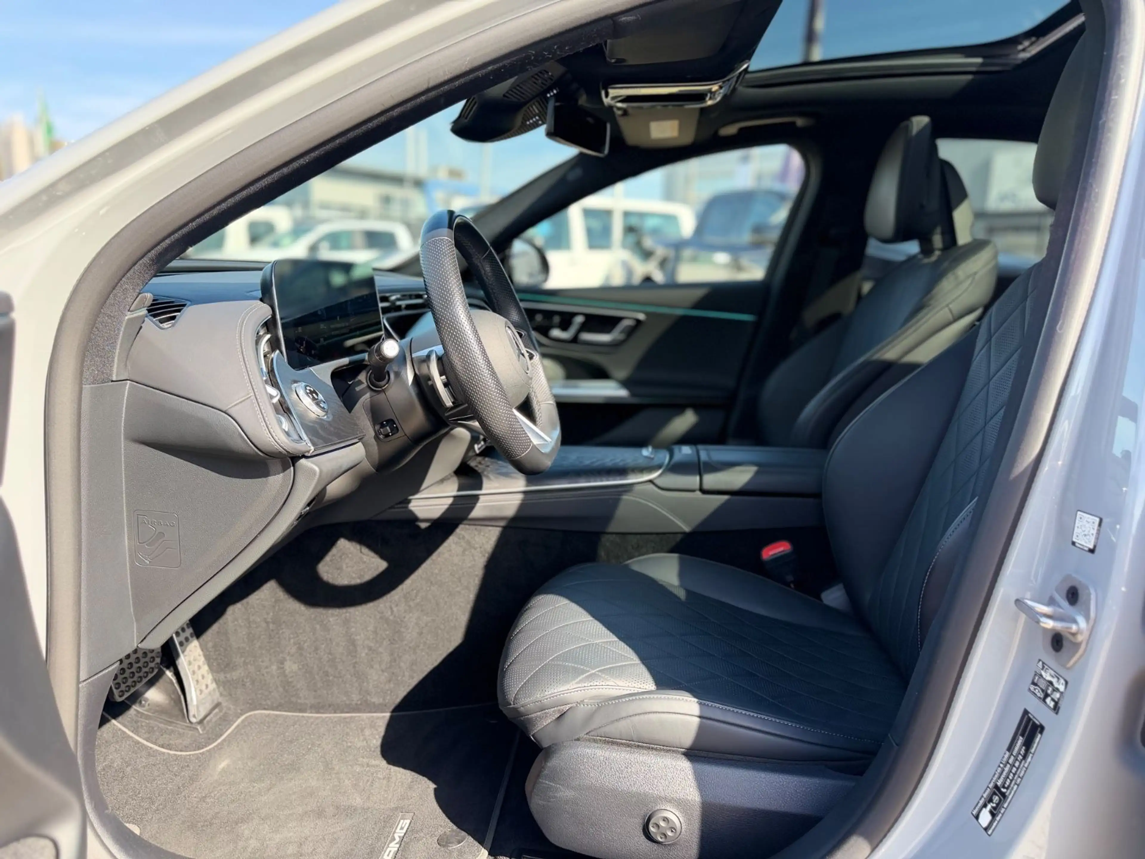 Mercedes-Benz E 450 d 4Matic AMG Line Premium Night Paket — photo 12