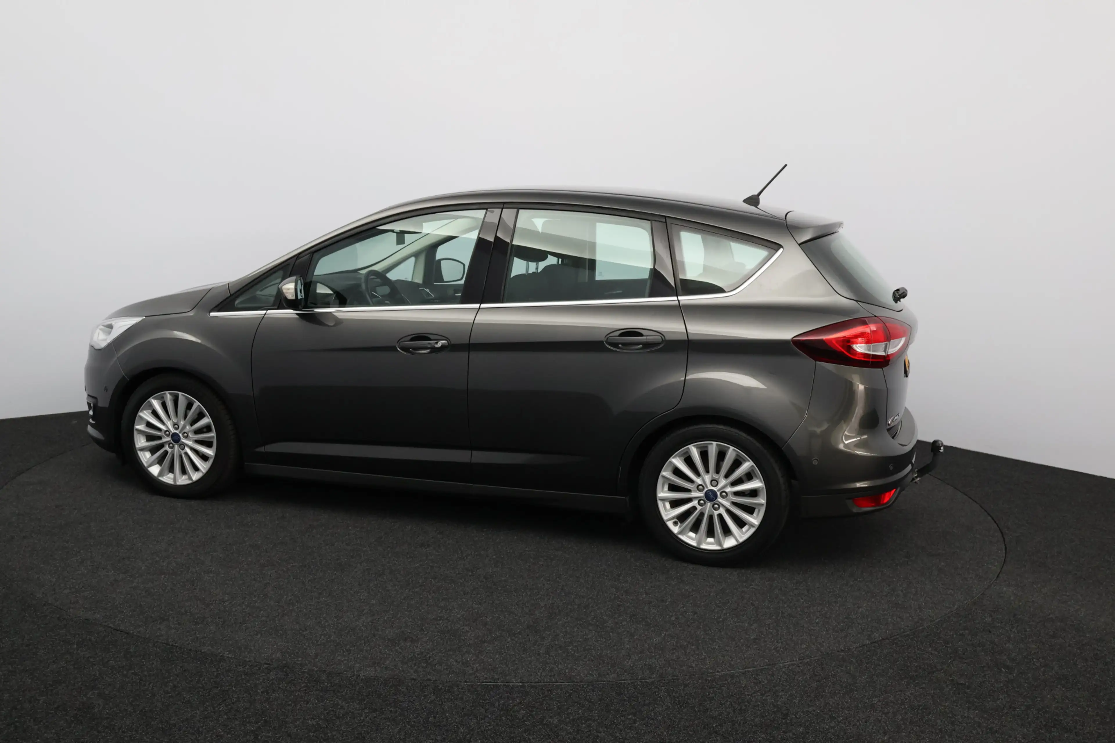 Ford C-Max 1.0 Titanium /DEALER ONDERHOUDEN! /Trekhaak! /Voor — photo 3
