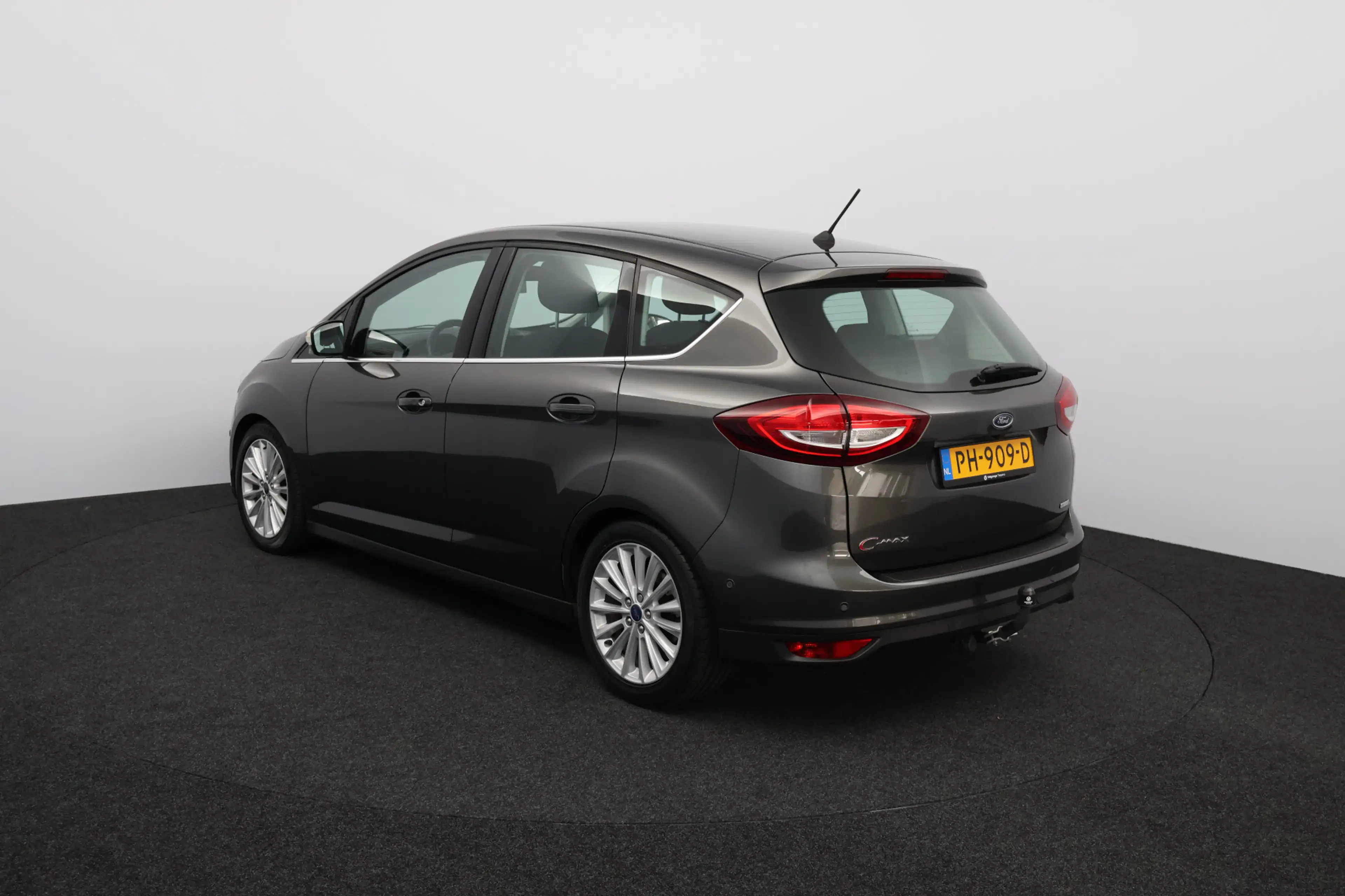 Ford C-Max 1.0 Titanium /DEALER ONDERHOUDEN! /Trekhaak! /Voor — photo 2