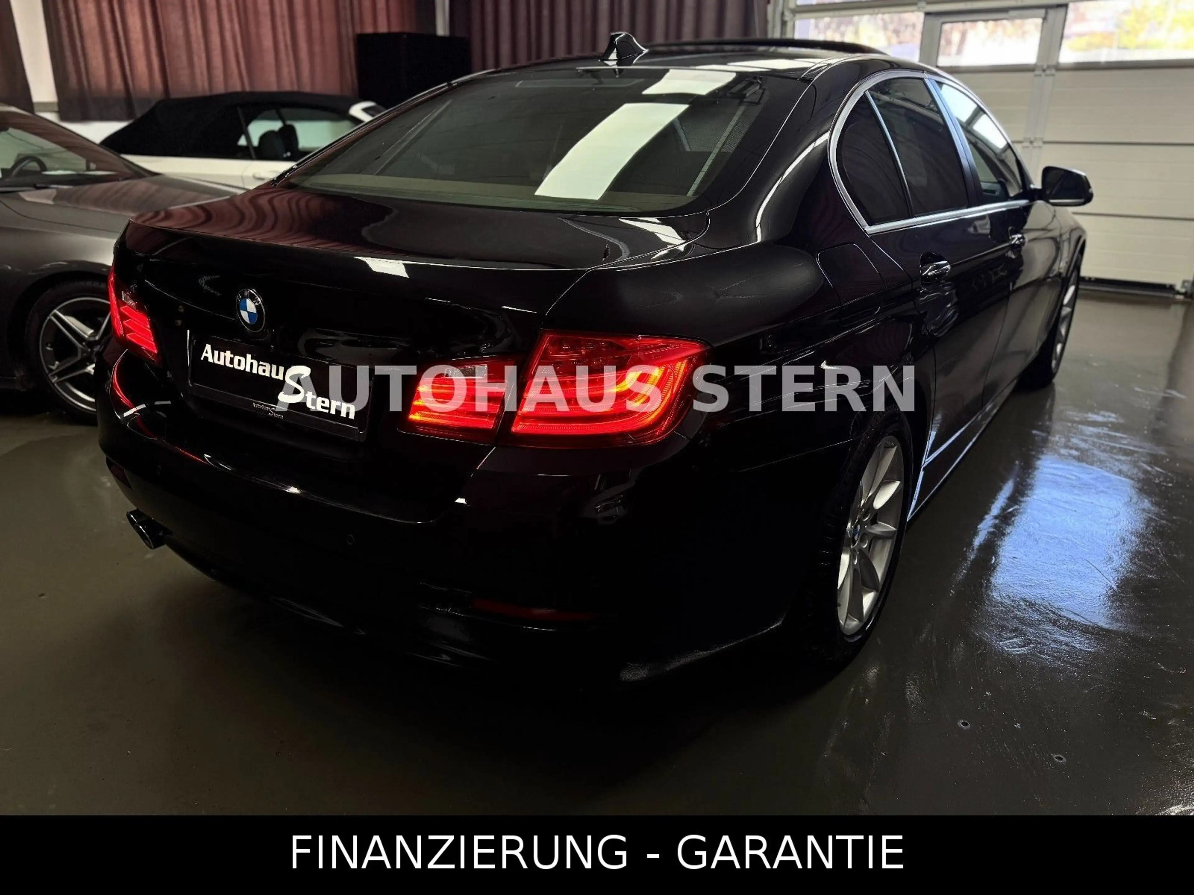 BMW 525 d Limousine Driving+ Abstandstempo HUD Cam — photo 11