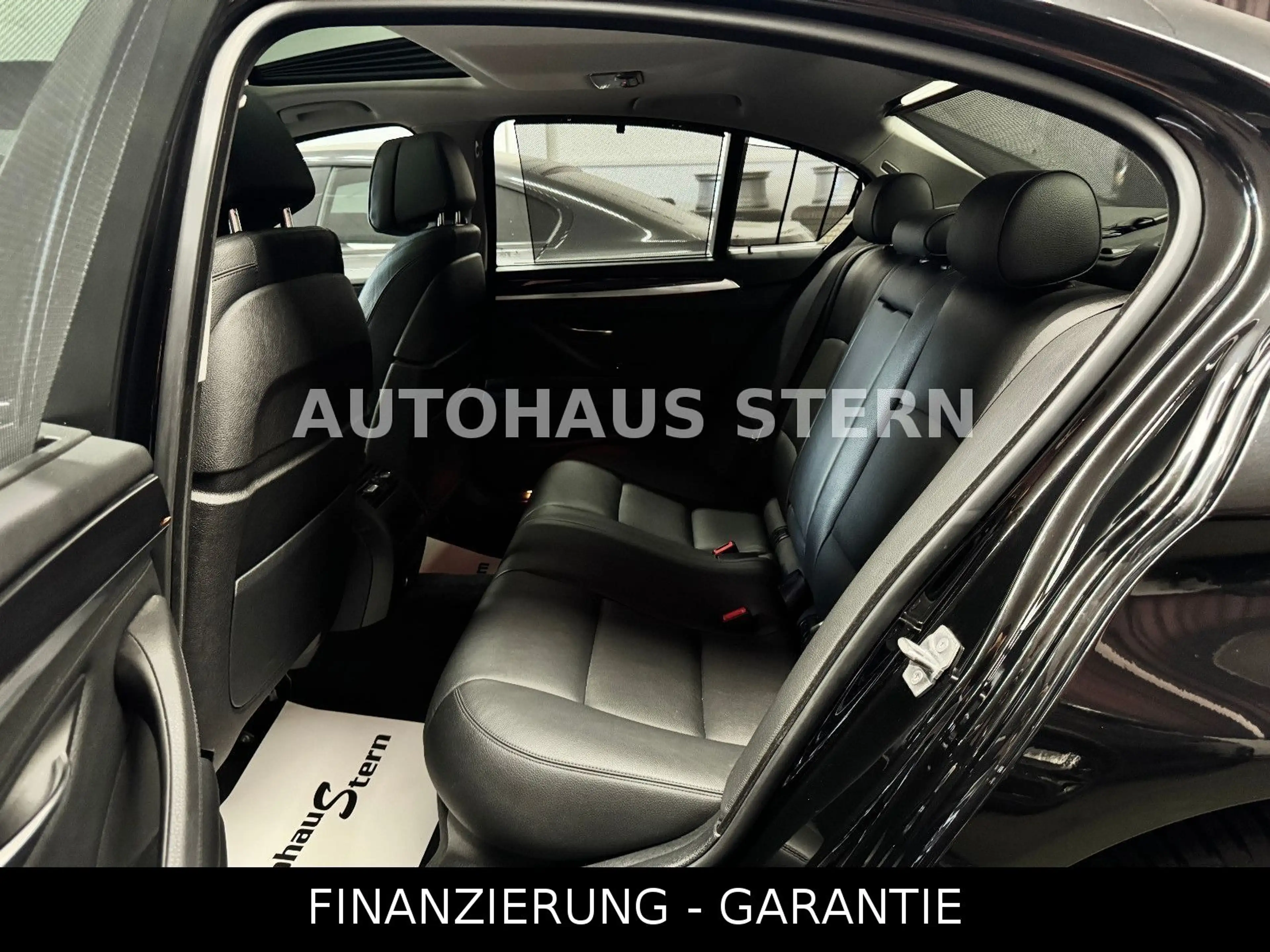 BMW 525 d Limousine Driving+ Abstandstempo HUD Cam — photo 32