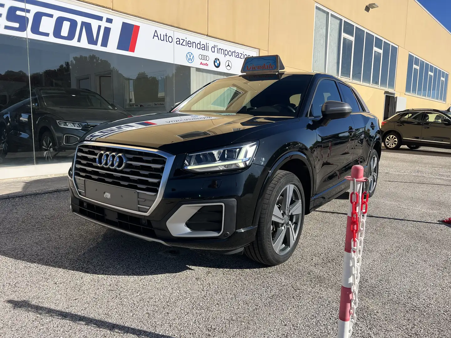 Audi Q2 Q2 35 2.0 tdi 150cv SPORT Schwarz - 2