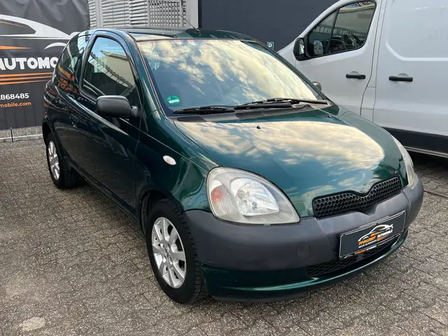 Toyota Yaris view 8