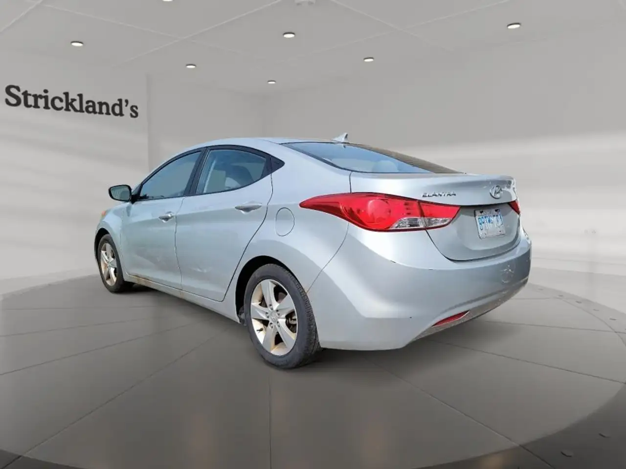 Hyundai ELANTRA снимка Hyundai ELANTRA