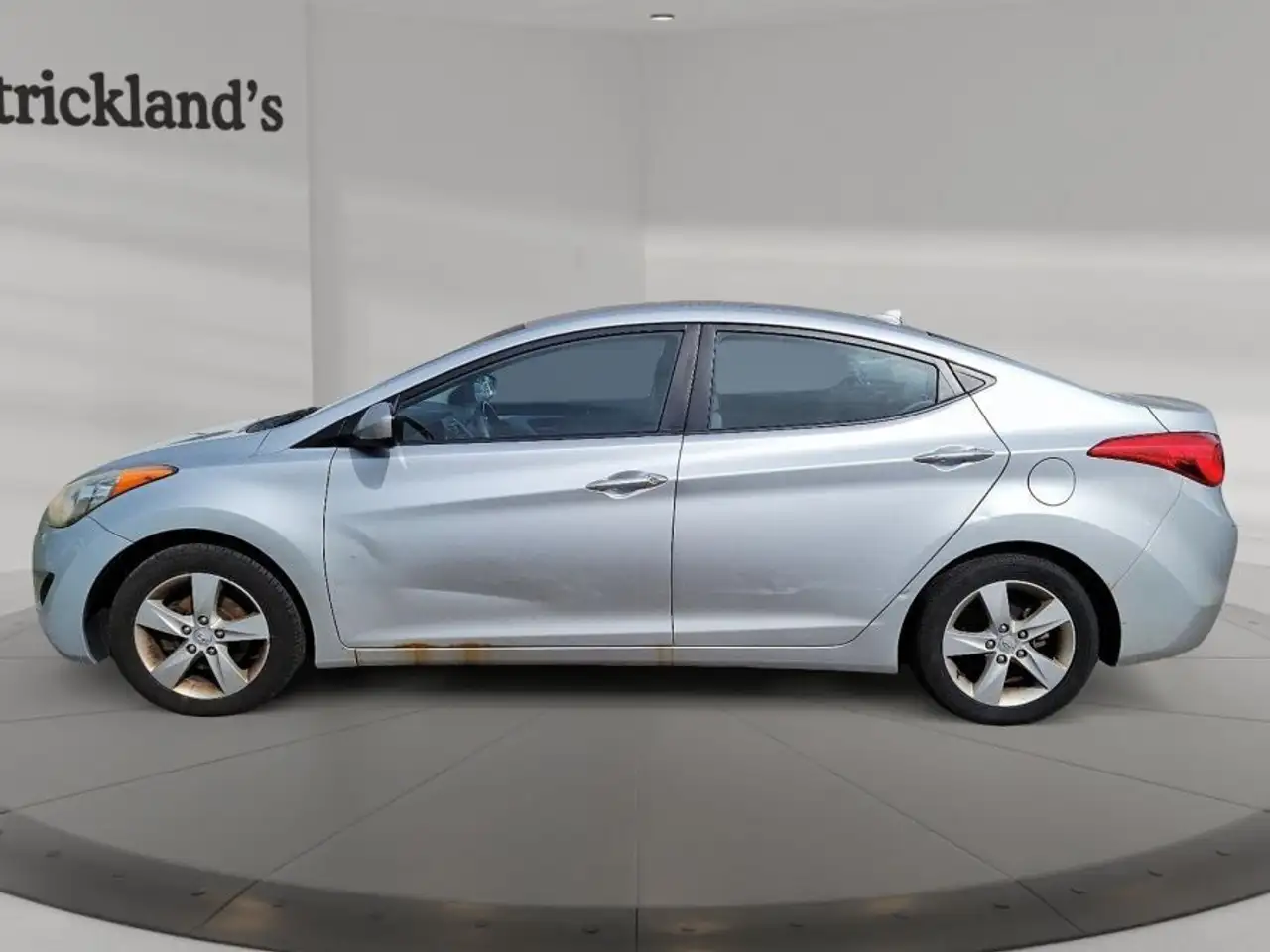 Hyundai ELANTRA снимка Hyundai ELANTRA