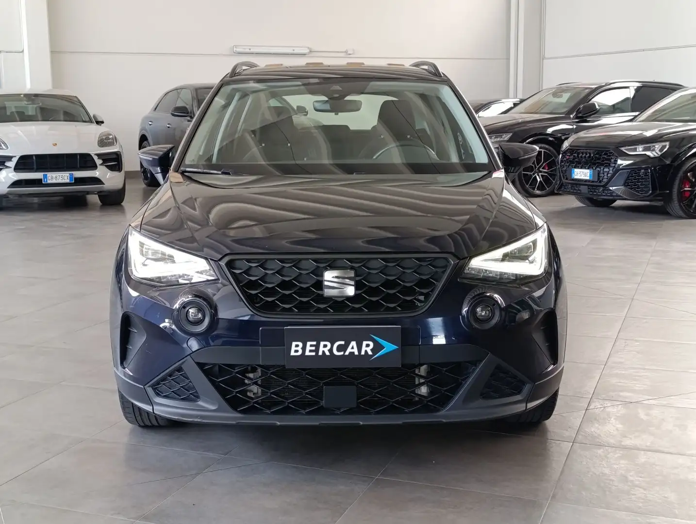 SEAT Arona 1.0 EcoTSI 110 CV DSG Style Blu/Azzurro - 2