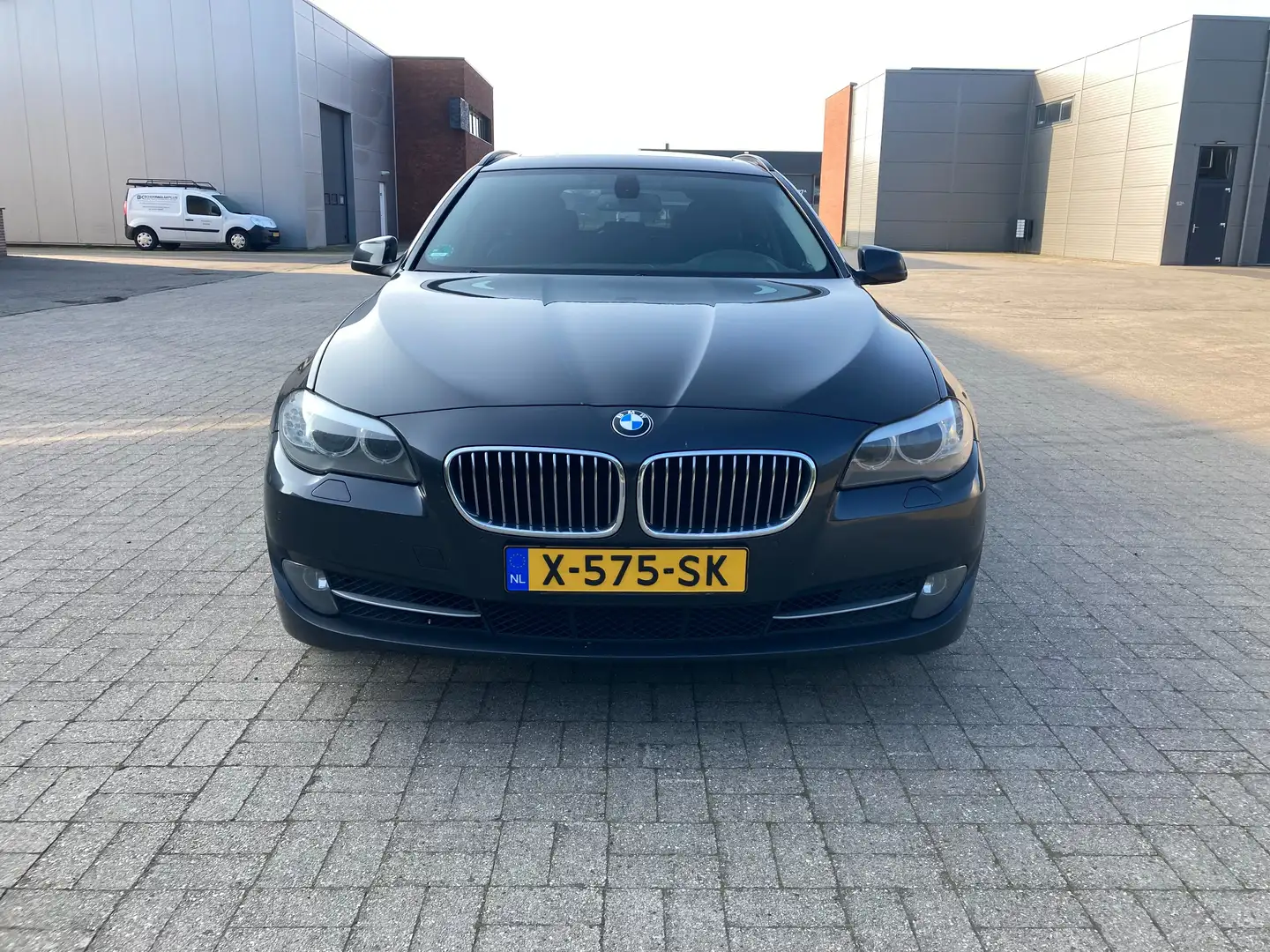 BMW 528 528 528i Executive Grijs - 2