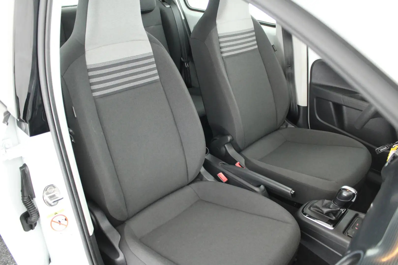 Volkswagen e-up! 83pk 33kWh SOH 87% 250km range Climate Control Blanco - 2