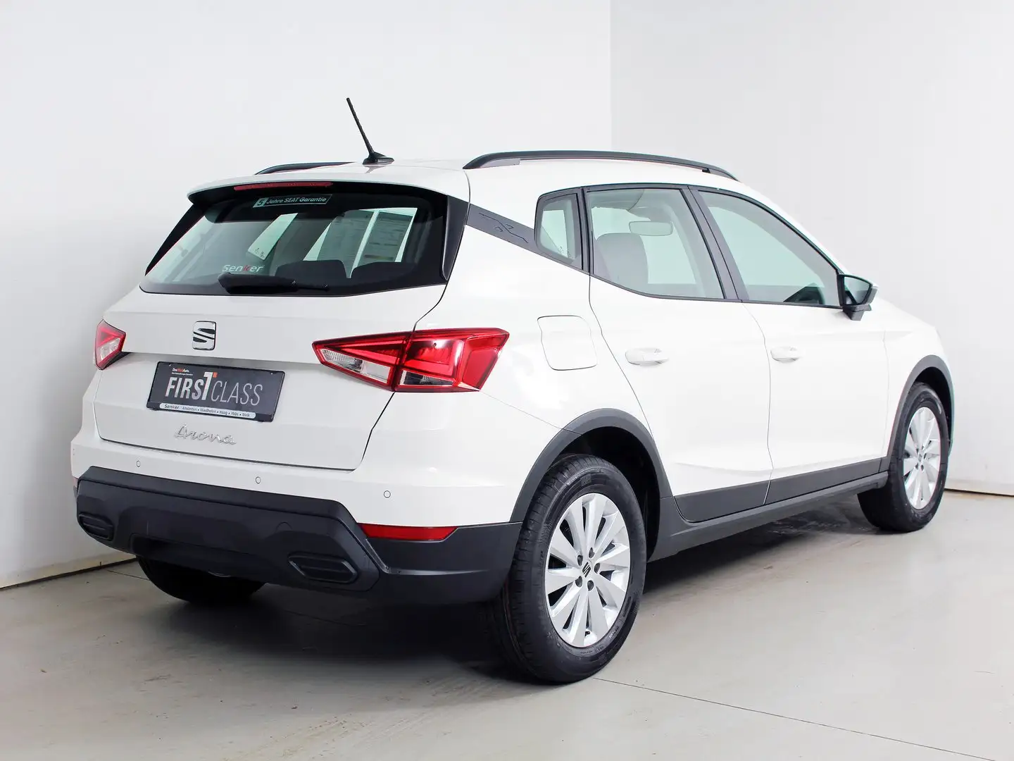 SEAT Arona Reference Edition 1.0 TSI Weiß - 2