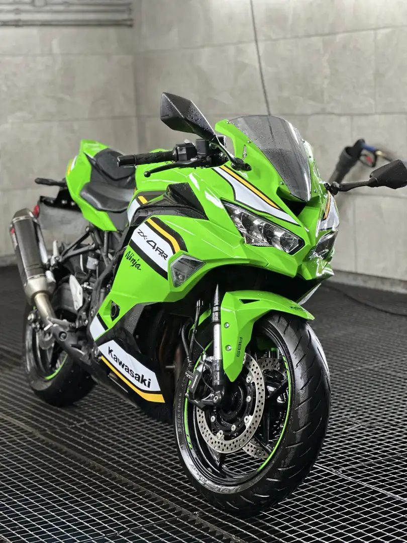 Kawasaki ZXR 400 Zx4rr-performance - 1
