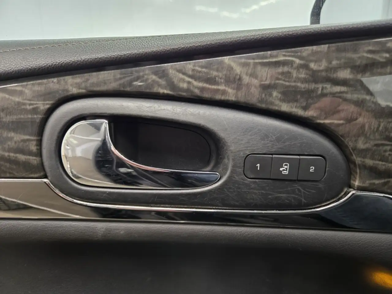 Buick Enclave снимка Buick Enclave