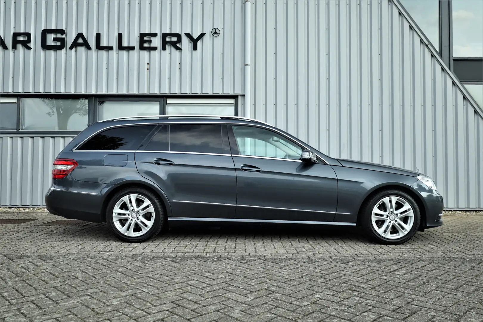 Mercedes-Benz E 250 Estate E CGI Avantgarde 52195km Grijs - 2