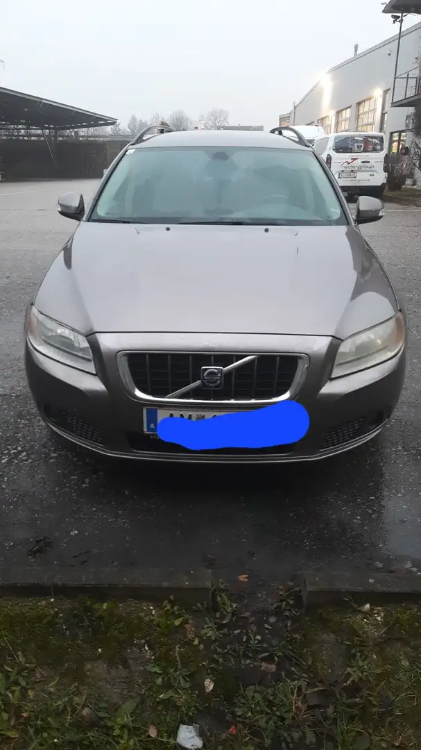 Volvo V70 2,0 D Kinetic - 1