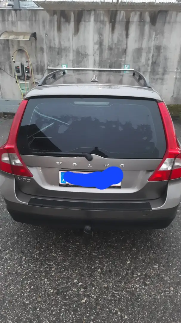Volvo V70 2,0 D Kinetic - 2