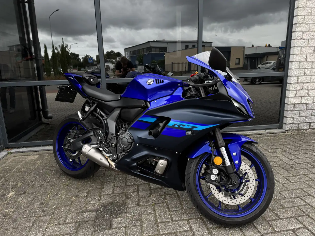 Yamaha YZF-R7