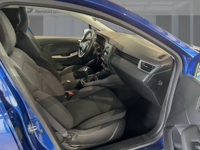 Renault Clio view 8
