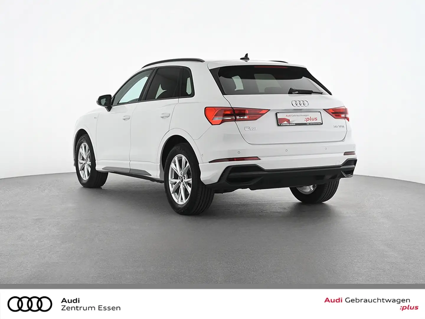 Audi Q3 35 TFSI S-LINE S-GANG LED PANO NAV SHZ   PDC   MUF Weiß - 2