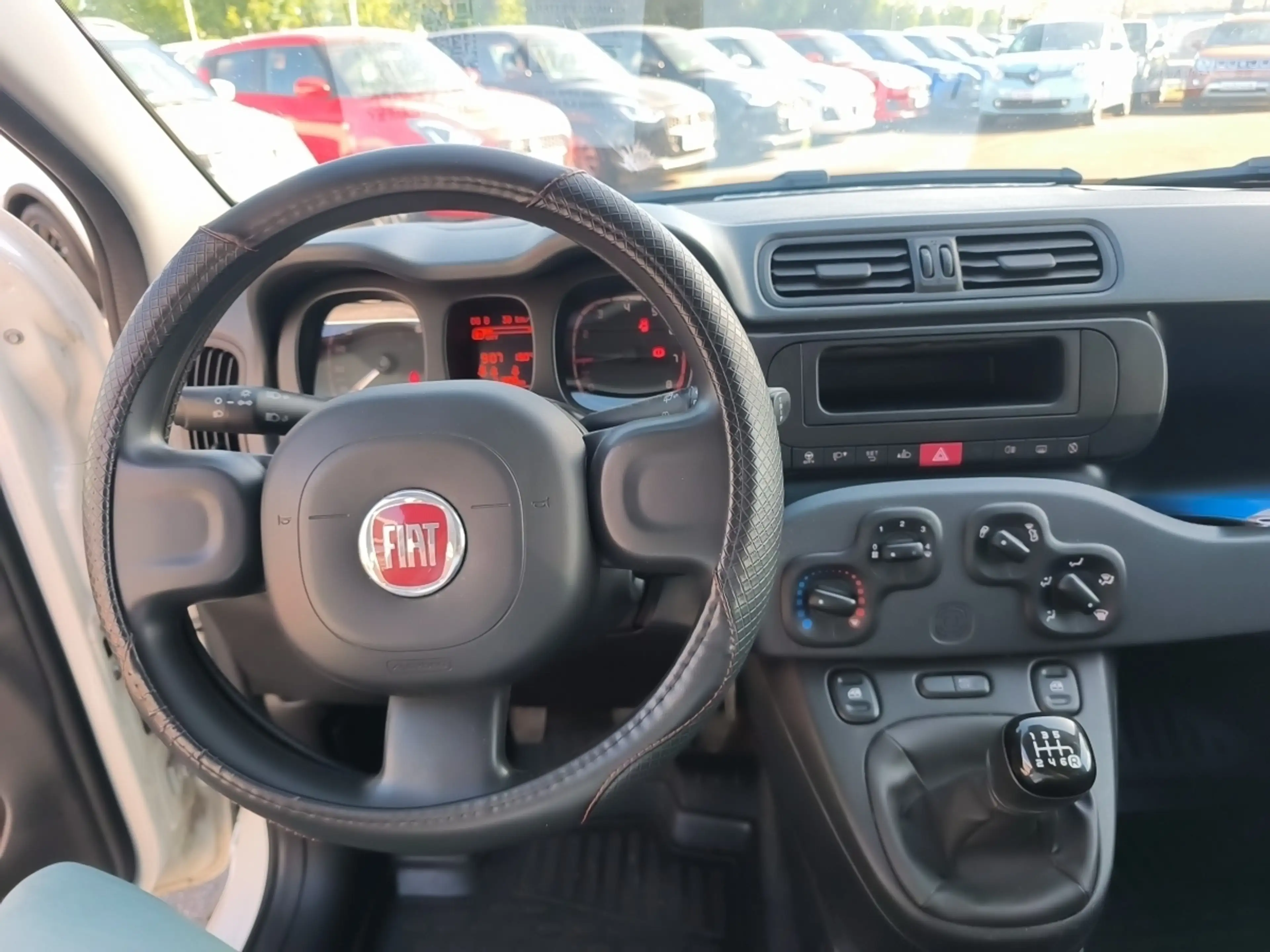 Fiat Panda MY24 1.0 HYBRID KLIMA*ALLWETTER — photo 9