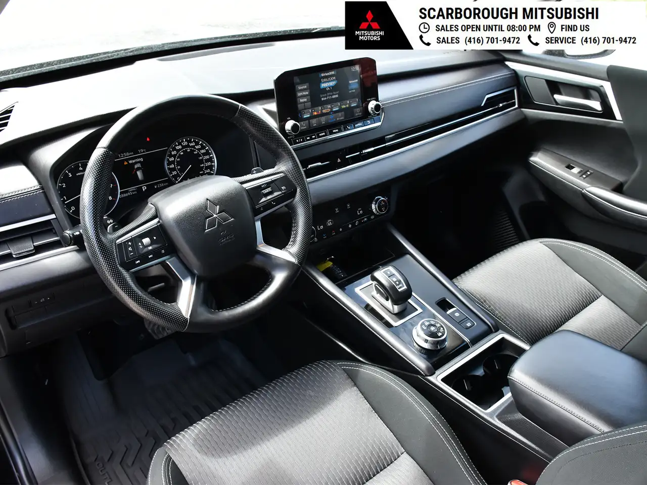 Mitsubishi Outlander снимка Mitsubishi Outlander