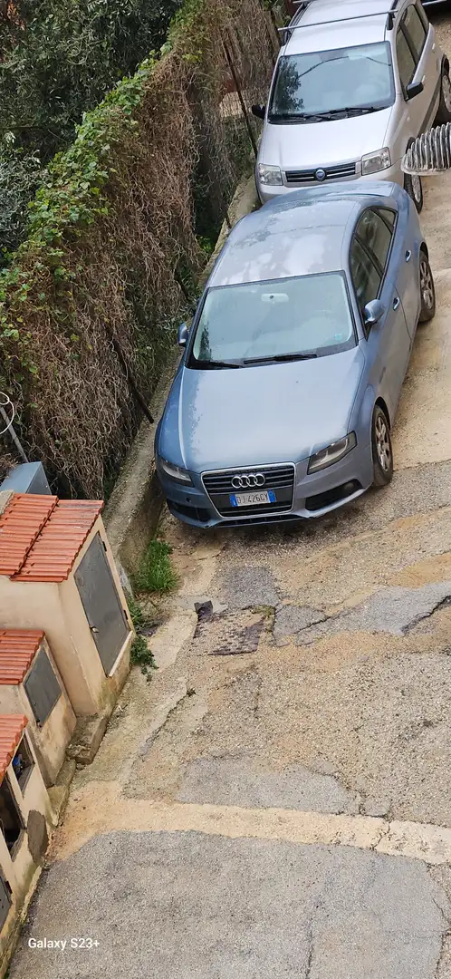 Audi A4 A4 2.0 tdi - 1