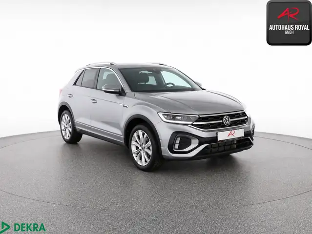 Volkswagen T-Roc view 7