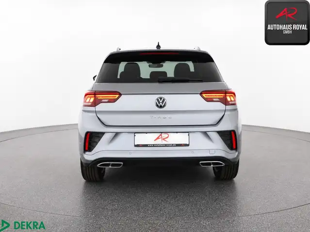 Volkswagen T-Roc view 4