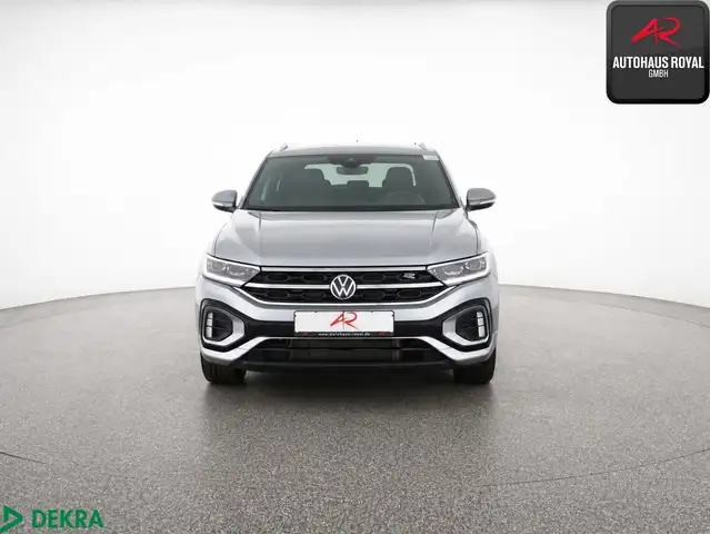 Volkswagen T-Roc view 8
