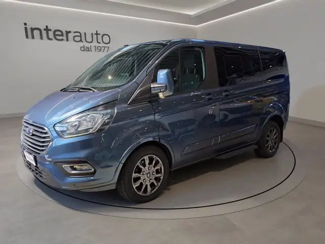 Ford Tourneo Custom 320 2.0 EcoBlue 130CV MHEV PC Titanium