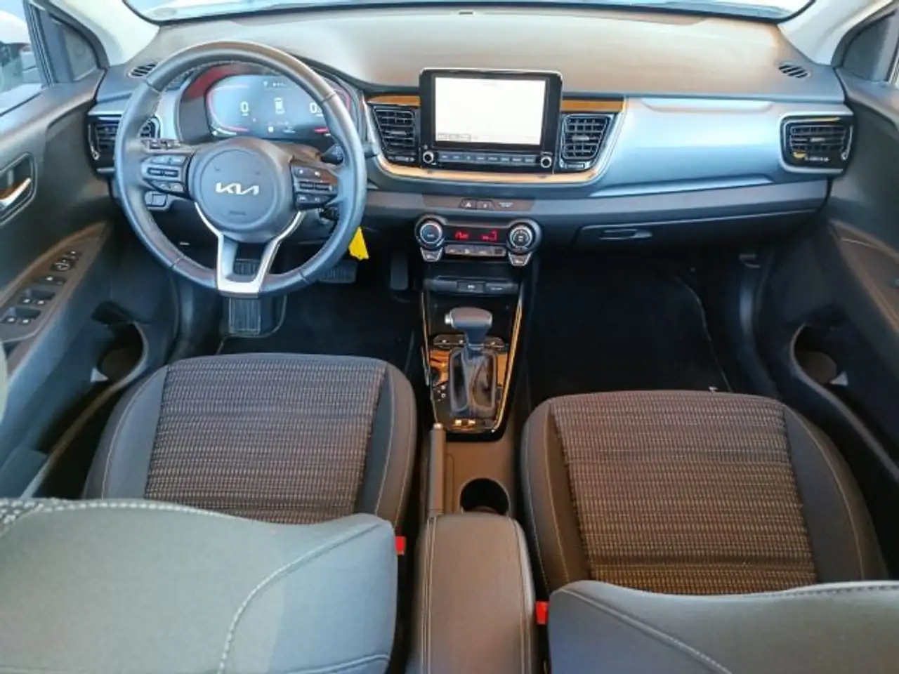 Kia Stonic STONIC 1.0T 100 DCT VISION LED 15